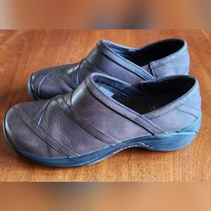 Merrell Encore Eclipse comfort shoes smooth brown leather sz: 9, like new! EUC